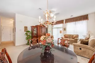 703 4 Seasons Dr, Wayne, NJ 07470 - Photo 4