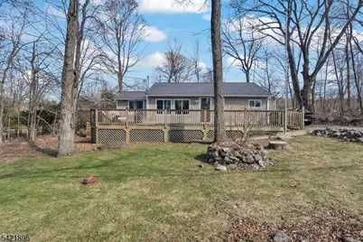 128 Birch Rd, Vernon, NJ 07422 - Photo 2