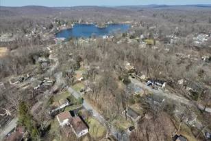 128 Birch Rd, Vernon, NJ 07422 - Photo 36