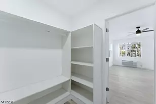 95 Shepherds Ln, Totowa, NJ 07512 - Photo 20