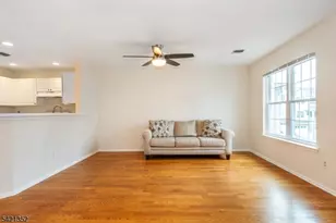 1011 Worthington Ct, Denville, NJ 07834 - Photo 4