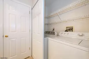 1011 Worthington Ct, Denville, NJ 07834 - Photo 22