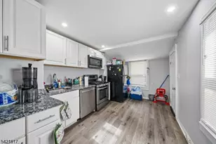 44 State St, East Orange, NJ 07017 - Photo 12