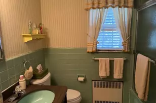 618 Fairway Dr, Union Township, NJ 07083 - Photo 26