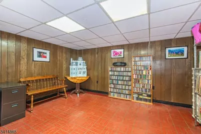 31 Windsor Rd, Clifton, NJ 07012 - Photo 28