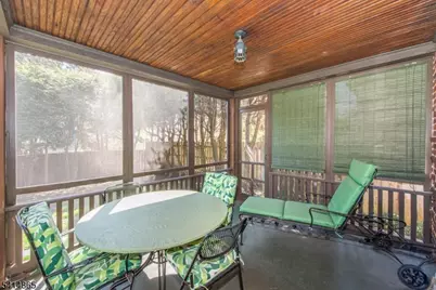 31 Windsor Rd, Clifton, NJ 07012 - Photo 16