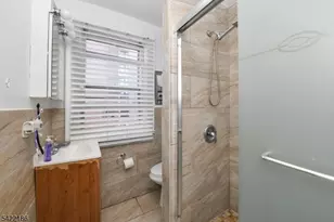 155 Lafayette St, Newark, NJ 07105 - Photo 8