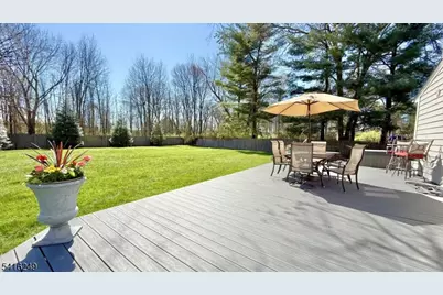 1 Dellmead Dr, Livingston, NJ 07039 - Photo 38