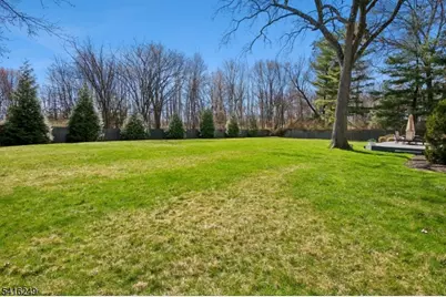 1 Dellmead Dr, Livingston, NJ 07039 - Photo 42