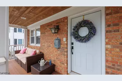 548 Washington St, Westfield, NJ 07090 - Photo 2