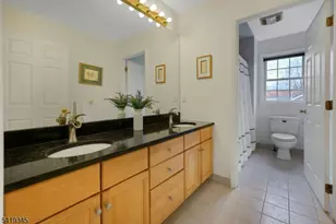 123 N Livingston Ave, Livingston, NJ 07039 - Photo 30