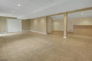 123 N Livingston Ave, Livingston, NJ 07039 - Photo 32