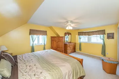 89 Oakland Ave, Rockaway Township, NJ 07866 - Photo 16