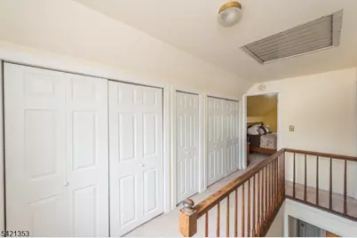 89 Oakland Ave, Rockaway Township, NJ 07866 - Photo 20