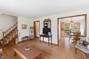 15 Roger Norton Pl, Cranford Township, NJ 07016 - Photo 4