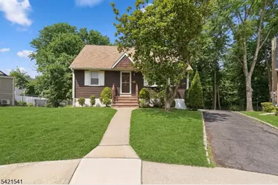 15 Roger Norton Pl, Cranford Township, NJ 07016 - Photo 1