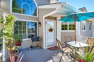 80 Ashley Ct, Bedminster Township, NJ 07921 - Photo 2