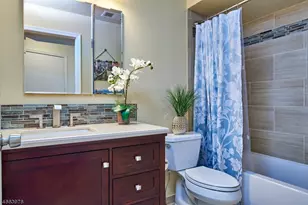 80 Ashley Ct, Bedminster Township, NJ 07921 - Photo 10