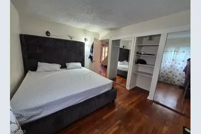 66 Independence Dr, Roselle, NJ 07203 - Photo 16