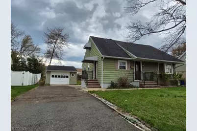 66 Independence Dr, Roselle, NJ 07203 - Photo 2