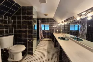 66 Independence Dr, Roselle, NJ 07203 - Photo 4