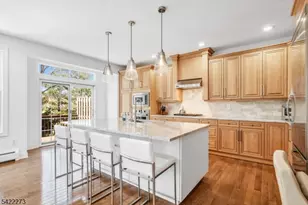 10 Sky View Dr, North Haledon, NJ 07508 - Photo 12