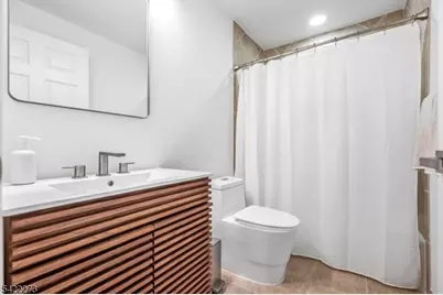 10 Skyview Dr, North Haledon, NJ 07508 - Photo 42