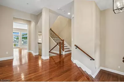 6 Howland Ter, Morris Township, NJ 07960 - Photo 4