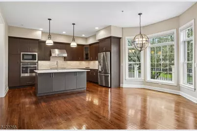 6 Howland Ter, Morris Township, NJ 07960 - Photo 12