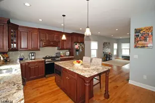 30 Capner St, Flemington, NJ 08822 - Photo 8