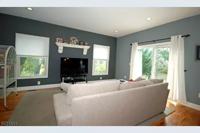 30 Capner St, Flemington, NJ 08822 - Photo 10