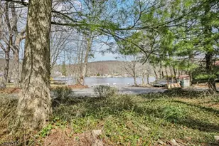 6 West Cir, Ringwood, NJ 07456 - Photo 18