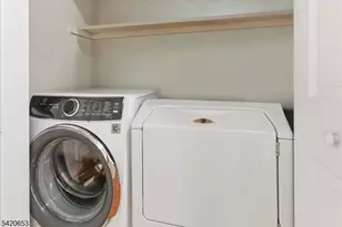 26 Eldora Rd, Parsippany, NJ 07054 - Photo 32