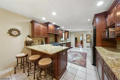 511 Burlington Rd, Freehold Township, NJ 07728 - Photo 16