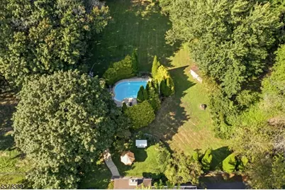 511 Burlington Rd, Freehold Township, NJ 07728 - Photo 40