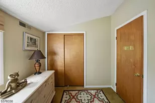 511 Burlington Rd, Freehold Township, NJ 07728 - Photo 28