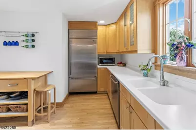 2 Beechwood Dr, Morris Township, NJ 07960 - Photo 12