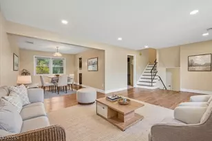 61 N Hillside Ave, Roxbury Township, NJ 07876 - Photo 6