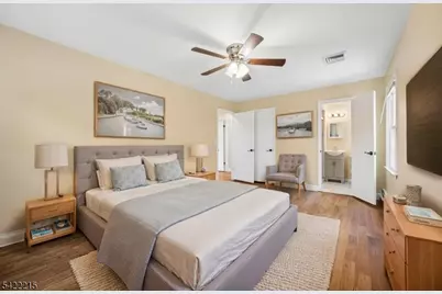 61 N Hillside Ave, Roxbury Township, NJ 07876 - Photo 16