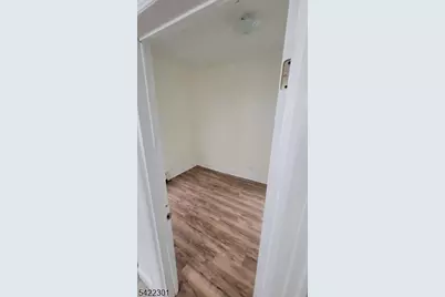 569 Morris St, Orange, NJ 07050 - Photo 4