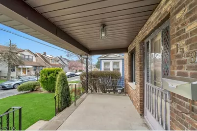 118 Lexington Ave, Bloomfield Twp., NJ 07003 - Photo 4