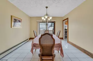 118 Lexington Ave, Bloomfield Twp., NJ 07003 - Photo 10