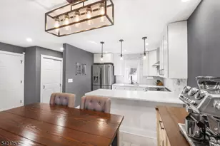 13 Village Way, Vernon Twp., NJ 07462 - Photo 6