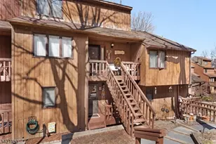 13 Village Way, Vernon Twp., NJ 07462 - Photo 30