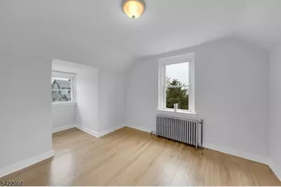 32 N 7th Ave, Manville, NJ 08835 - Photo 14