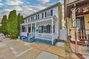 300 Chambers St, Phillipsburg, NJ 08865 - Photo 2