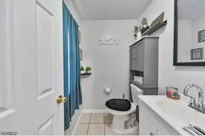 300 Chambers St, Phillipsburg, NJ 08865 - Photo 18