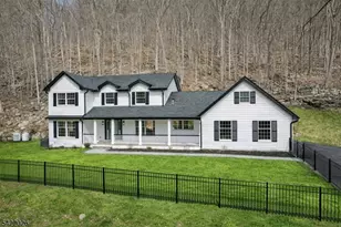 146 Rockaway Rd, Tewksbury Township, NJ 08833 - Photo 1