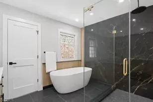 146 Rockaway Rd, Tewksbury Township, NJ 08833 - Photo 22