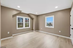 82 Grove St, Montclair, NJ 07042 - Photo 22